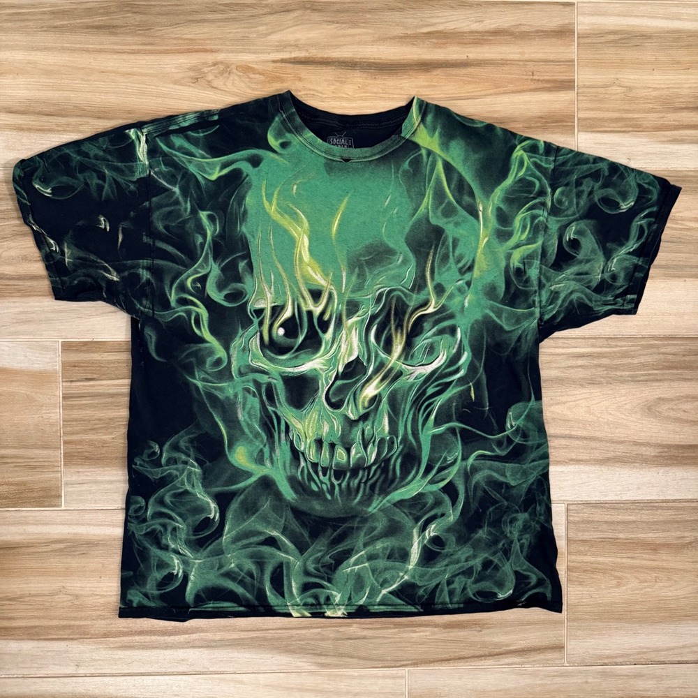 Social Media Mens 2XL Green Flaming Skull All Over Print Graphic T-Shirt Black